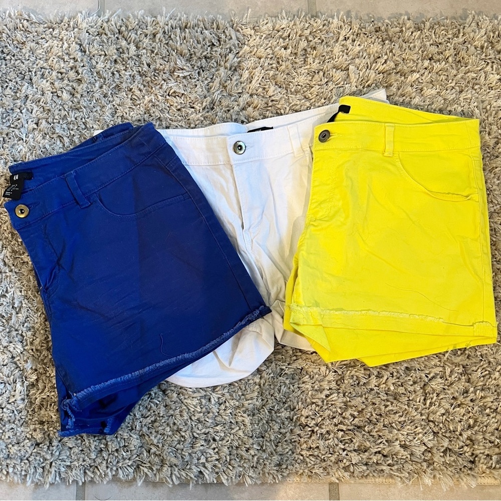 H&M Raw Hem Mid Rise Denim Shorts Rolled Hem - 3 Pair Bundle